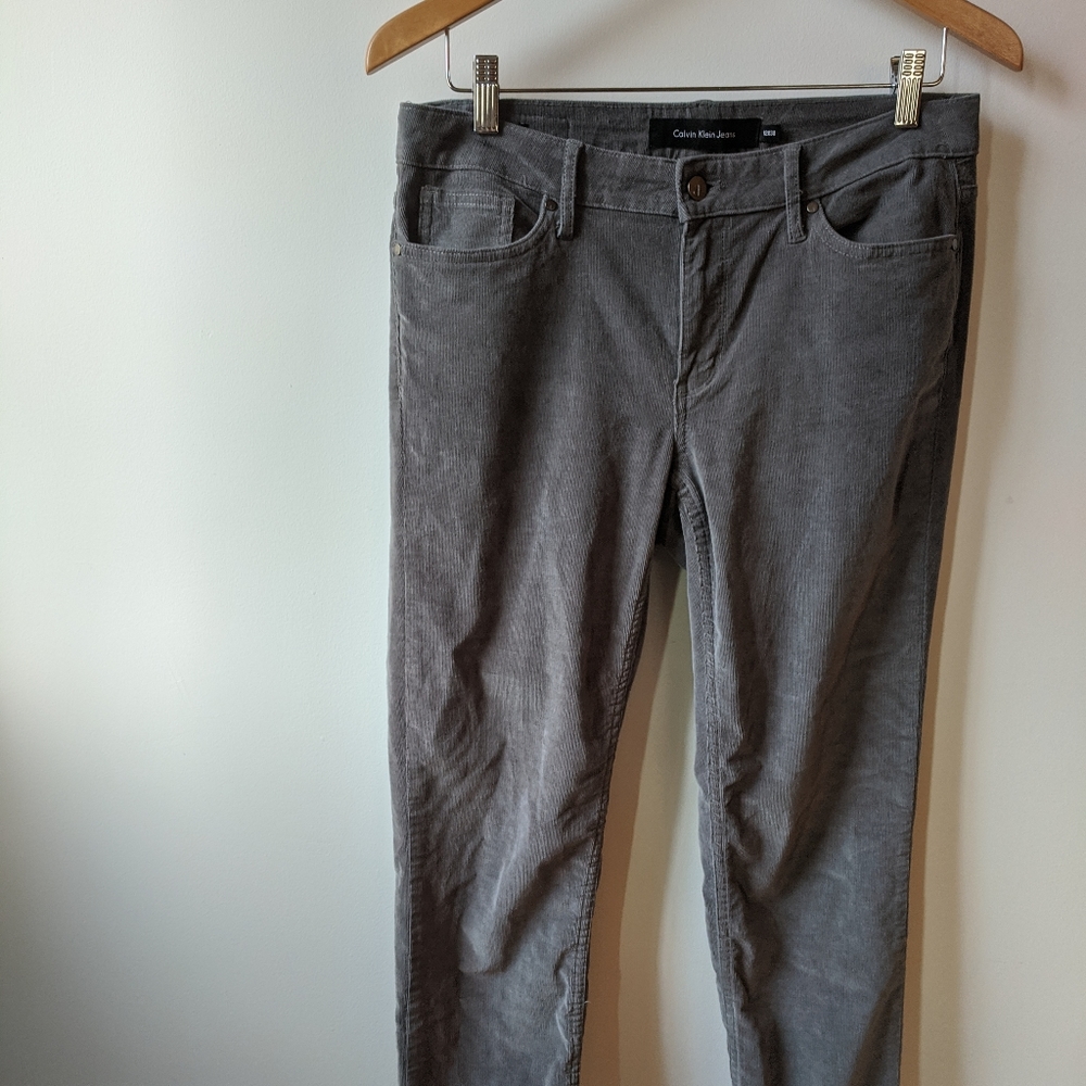 Calvin Klein Gray Corduroy Skinny Jeans 12/30